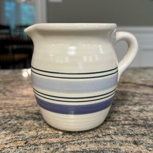 Pfaltzgraff RIO creamer EUC